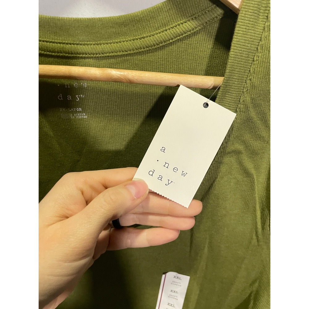 A New Day Womens Olive Green Ribbed Scoop Neck Short Sleeve Tee XXL 5602WW - Picture 3 of 5
